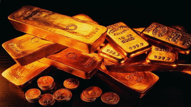 周二欧市盘中，现货黄金早隔夜强劲涨势的基础上进一步攀升，升至逾一个月高位，逼近1240美元水平。